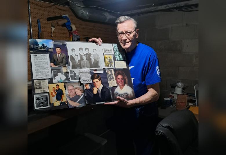 The Akron Hometowner - Staff Photo - Create Article