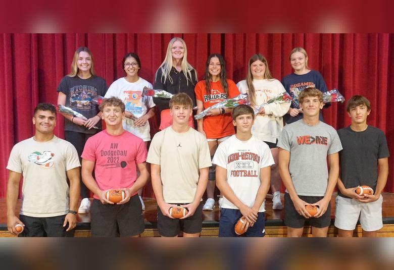 The Akron Hometowner - Staff Photo - Create Article
