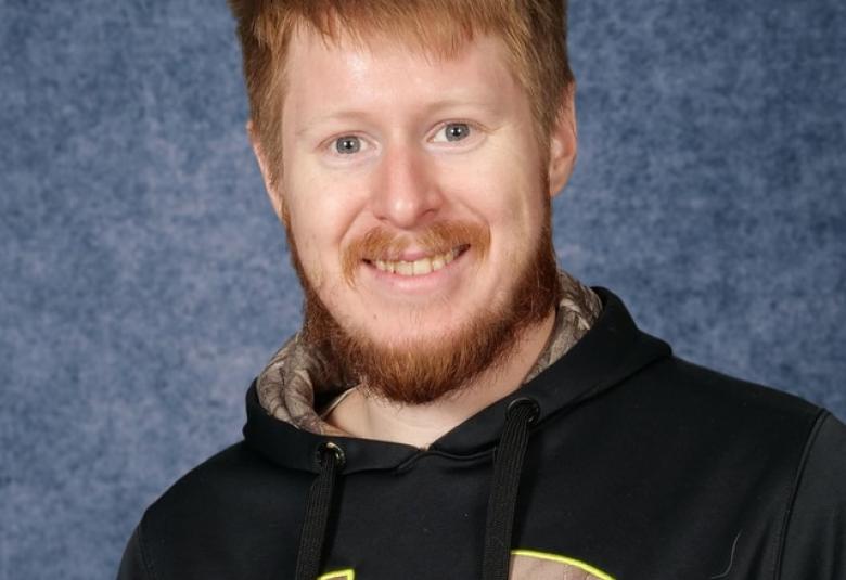 The Akron Hometowner - Staff Photo - Create Article