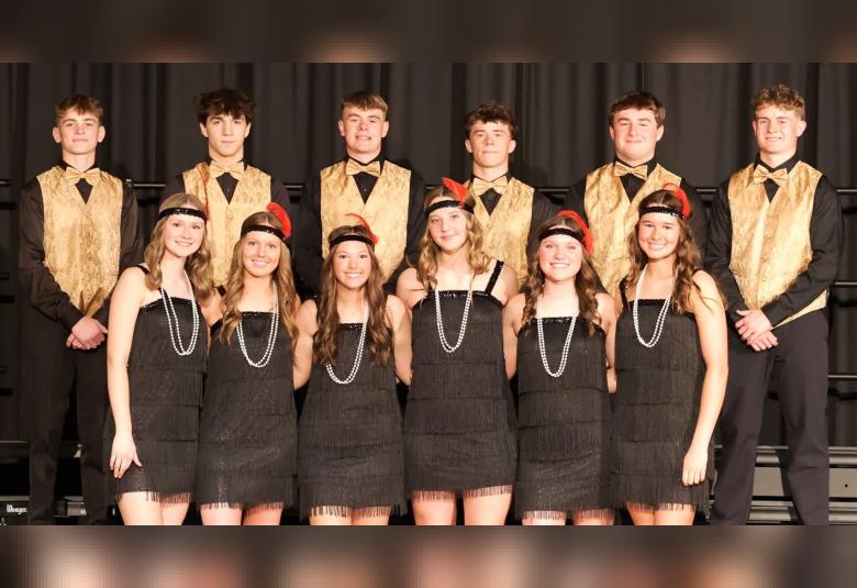 Pictured are this year’s sophomore waiters and waitresses. Front from left, Brianna Rolfes, Tayvn Wilken, Kaylie Meinen, Kaylee Miller, Abigail Raub, and MacKenzie Johnson. Back row, Conner Morrow, Kaden Netley, Connor Harvey, Brodie Hoffman, Mitchell Meinen, and Thomas Brown.